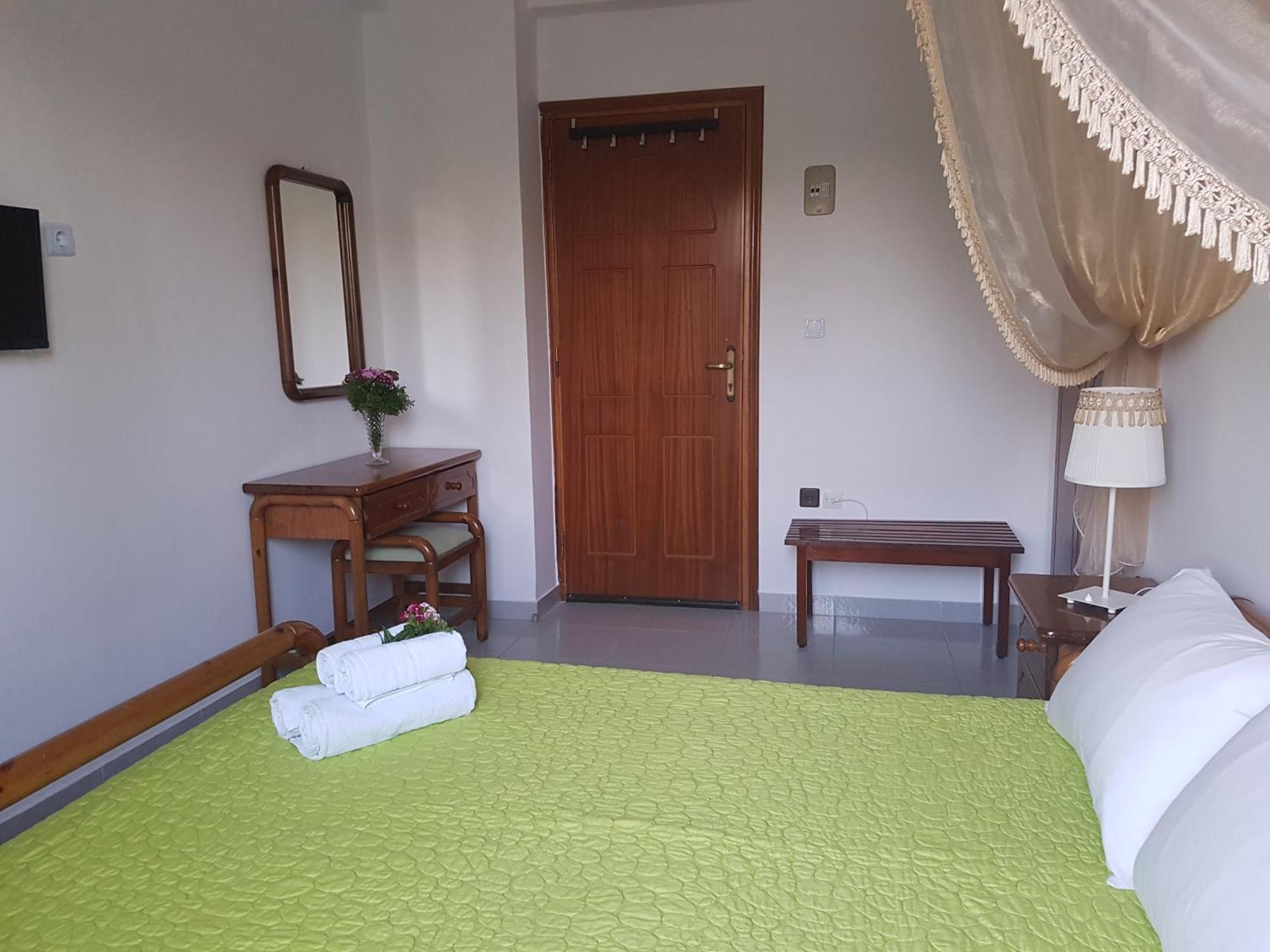 Georgia Old Town Apartments Rhodes City Стая снимка