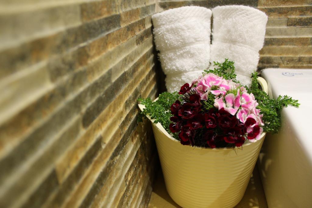 Georgia Old Town Apartments Rhodes City Екстериор снимка