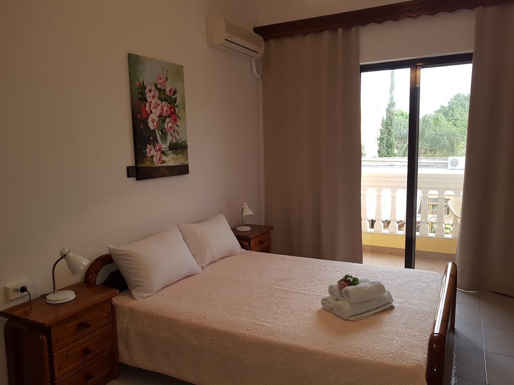 Georgia Old Town Apartments Rhodes City Екстериор снимка